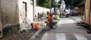 Un am�nagement de s�curit� sur la route de S�r�zin